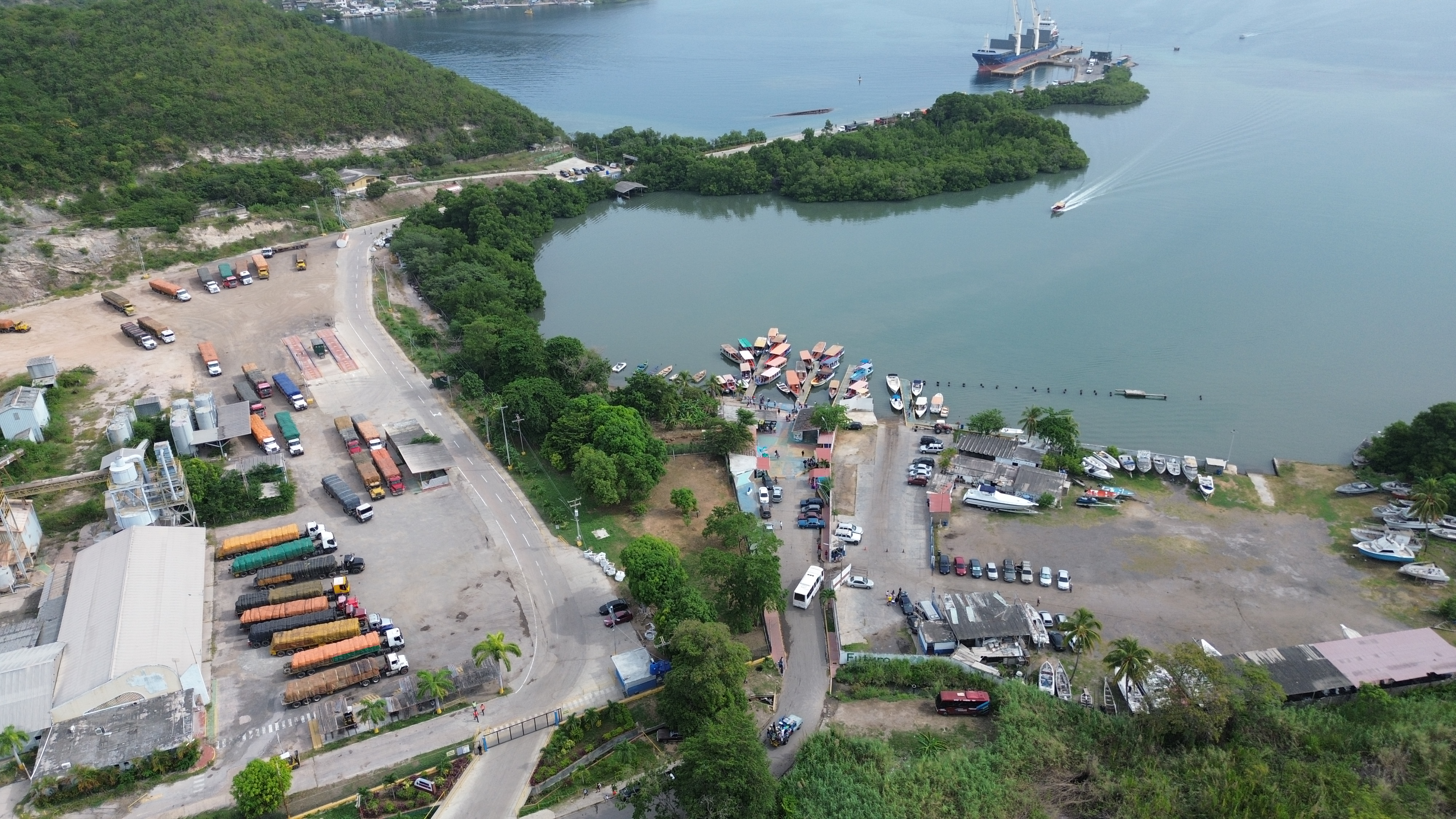 Operación nocturna de descarga